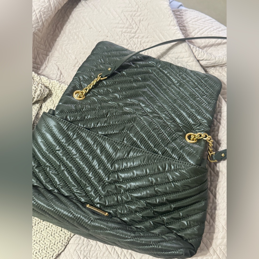 🎉QUICK SALE🎉Rebecca Minkoff Edie Nylon Jumbo Flap Shoulder Bag - Picture 7 of 8
